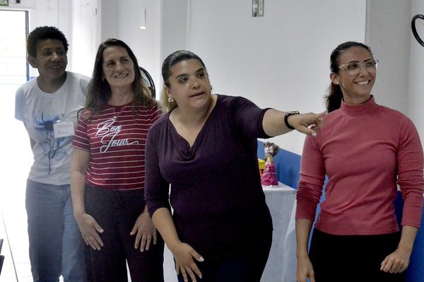 Mais de 110 professores concluem formação voltada à leitura e à escrita na Educação Infantil