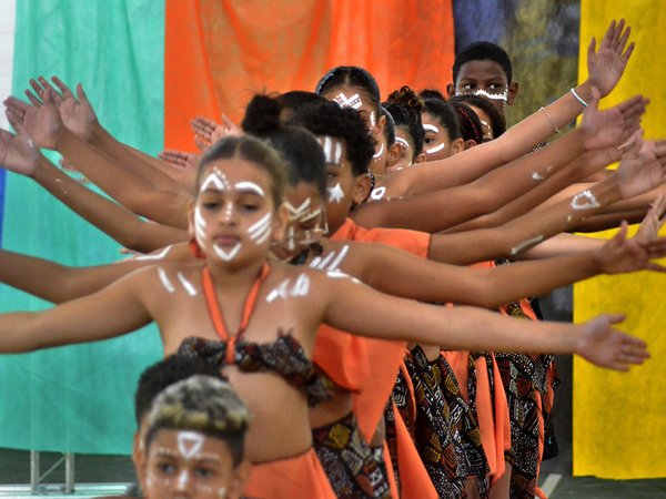 5º Festival de Dança dos Jogos Escolares celebra cultura brasileira e talento dos alunos de Várzea Paulista