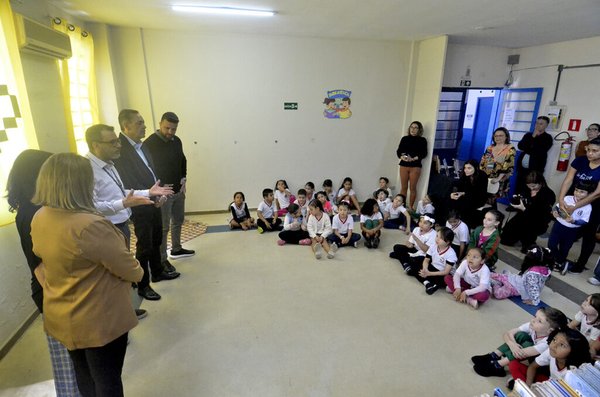Biblioteca de Várzea Paulista inicia ciclo de programação cultural e renovação estrutural, com contação ‘O Menino que Voou’